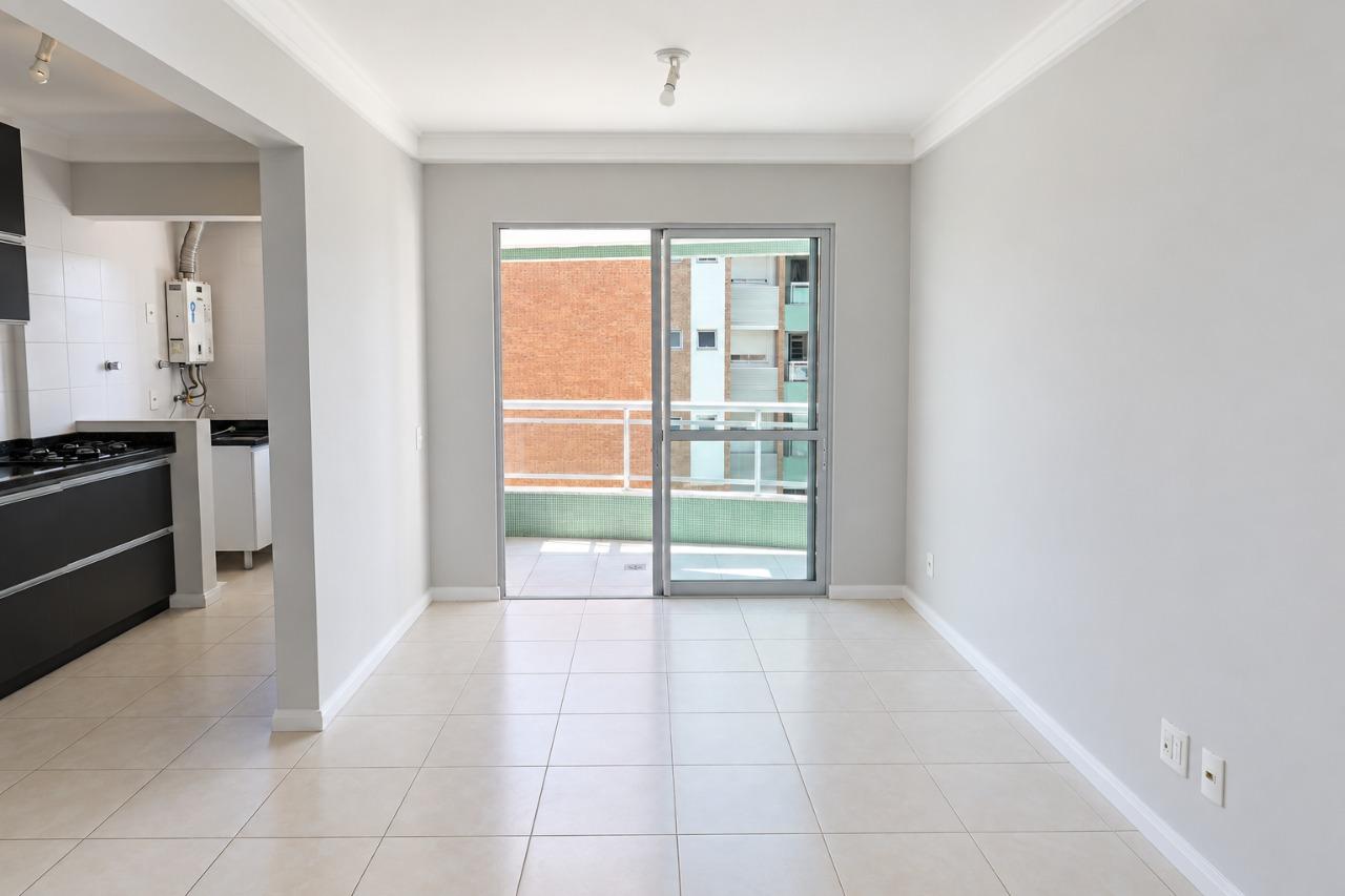 Apartamento à venda com 2 quartos – Trindade